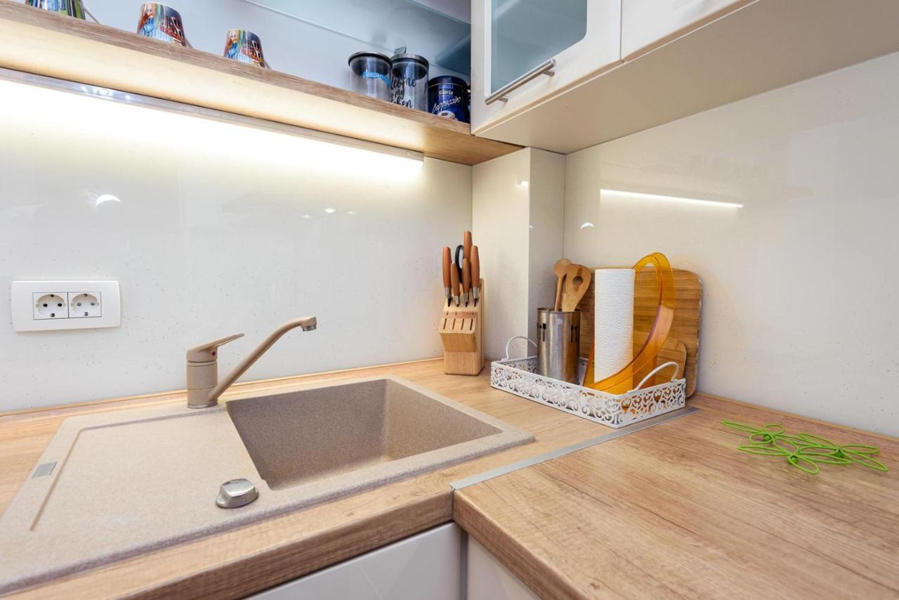 Apartment Jadranka With Sea View In Rogotin Eksteriør billede